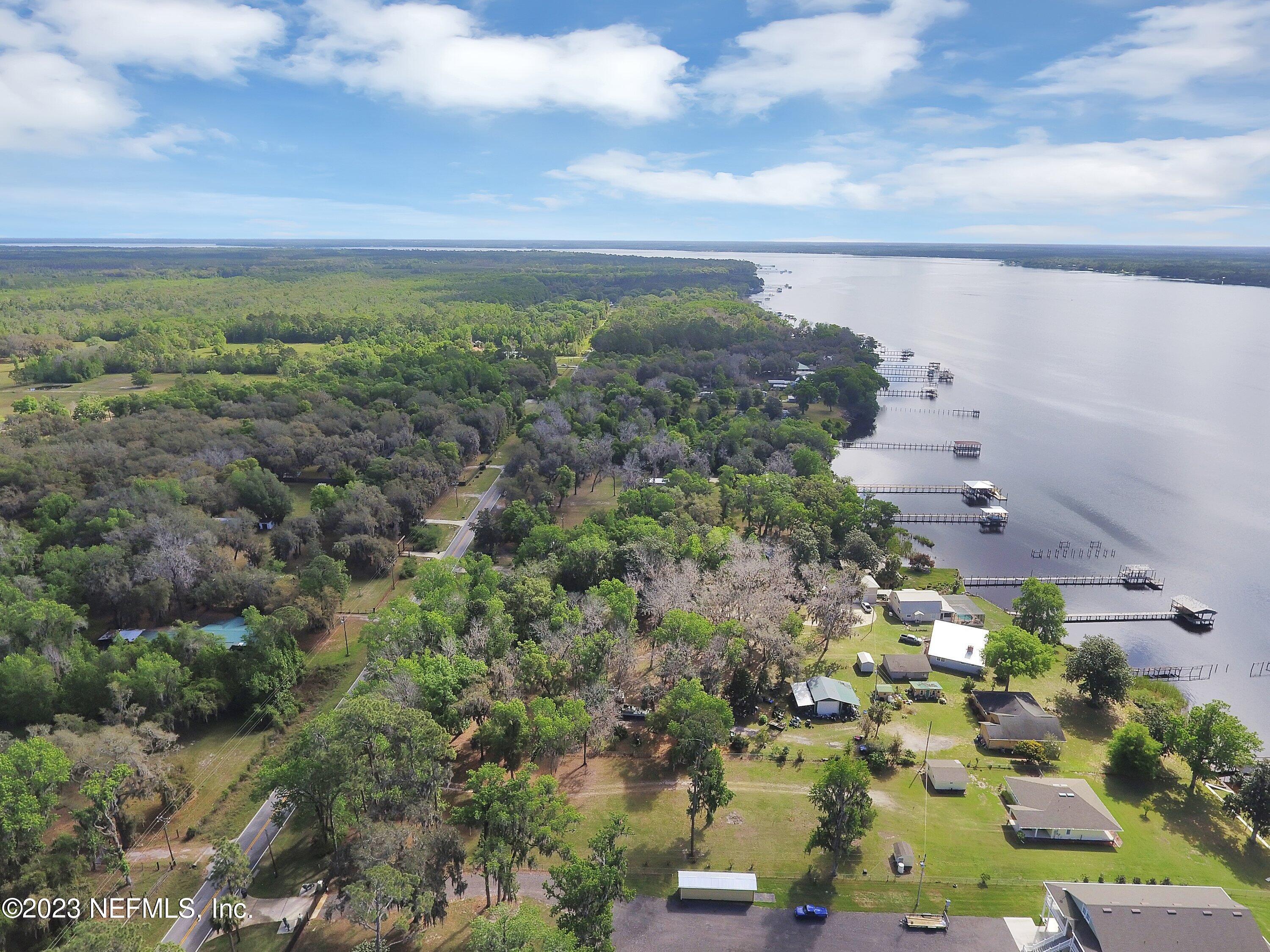 319 West River Road Palatka, FL 32177 - Photo 14 of 22 013-319WestRiverRoad-Palatka-FL-32177-SM