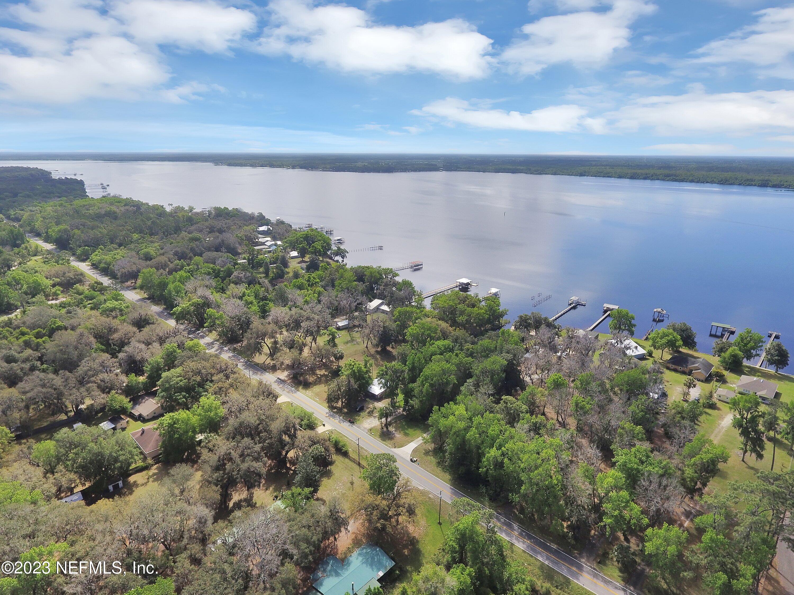 319 West River Road Palatka, FL 32177 - Photo 15 of 22 014-319WestRiverRoad-Palatka-FL-32177-SM
