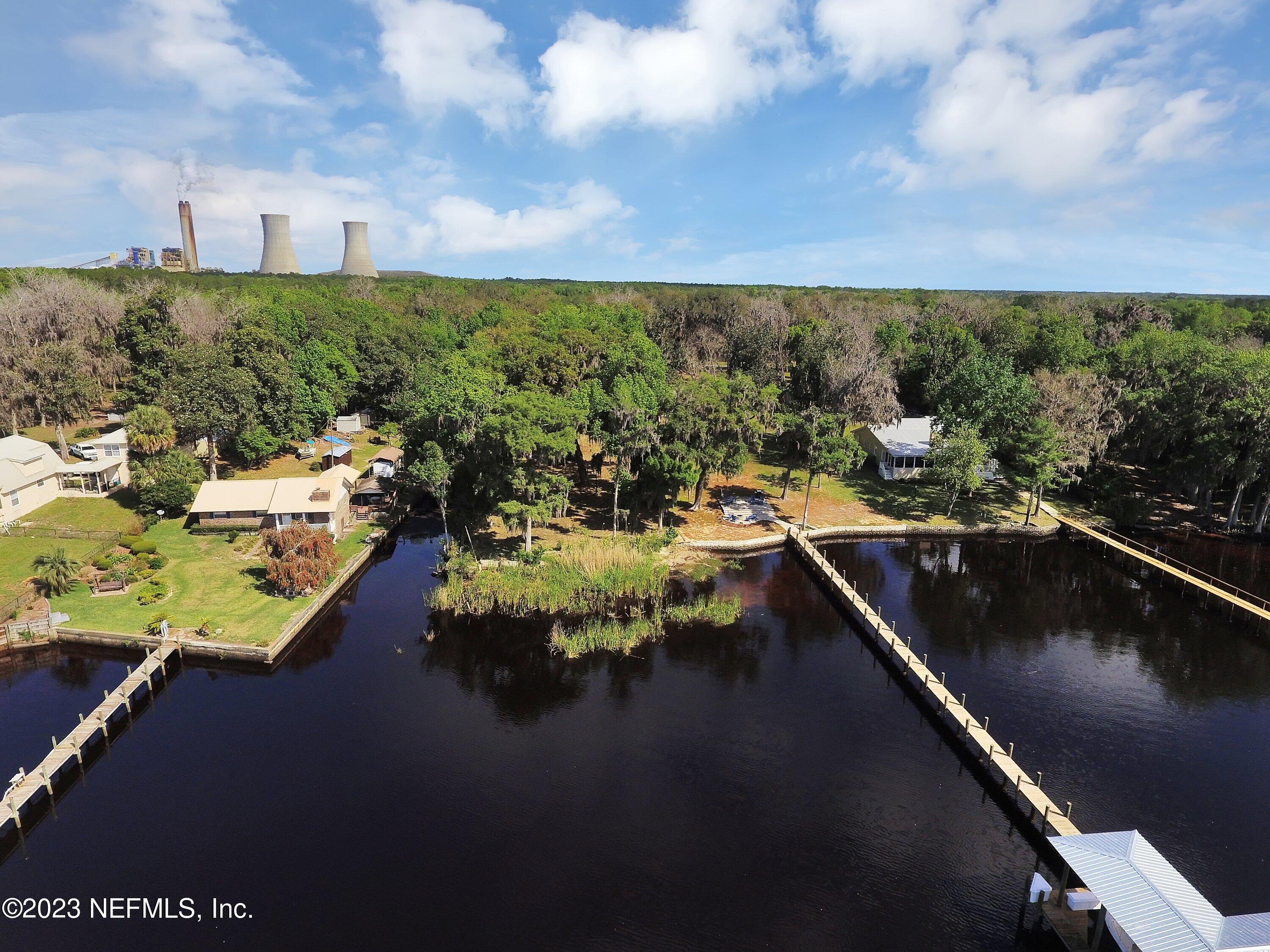 319 West River Road Palatka, FL 32177 - Photo 19 of 22 018-319WestRiverRoad-Palatka-FL-32177-SM