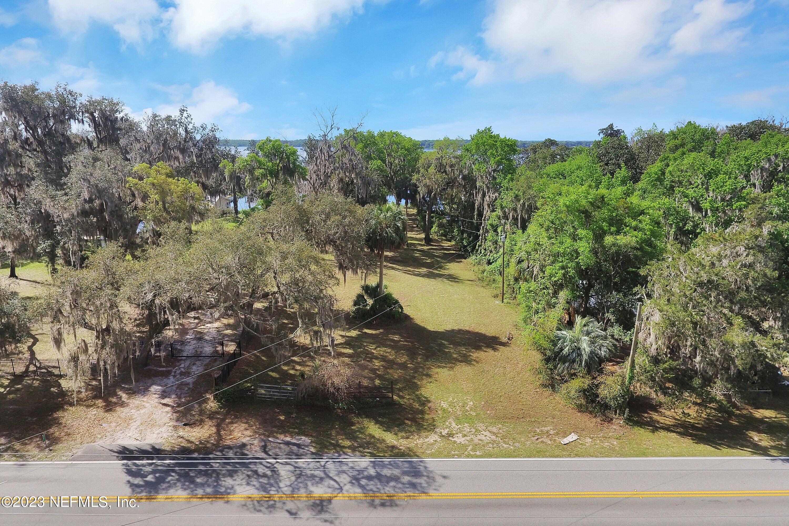 319 West River Road Palatka, FL 32177 - Photo 2 of 22 001-319WestRiverRoad-Palatka-FL-32177-SM