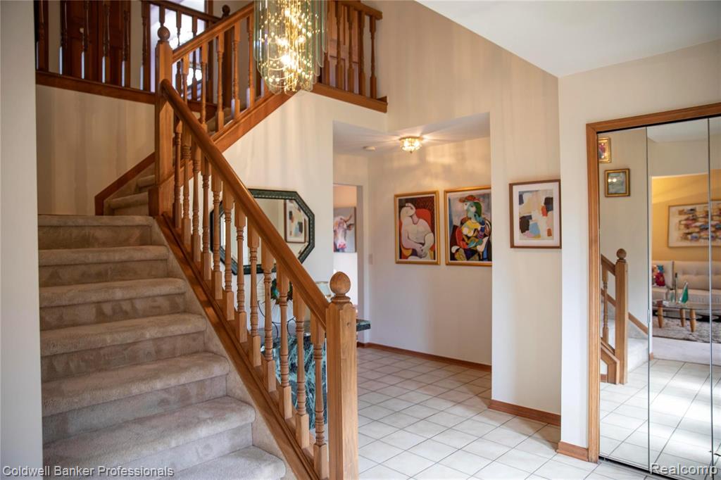3216 Primrose Drive Rochester Hills, MI 48307 - Photo 6 of 39