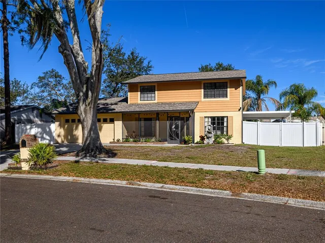 $435,000 | 520 Wynnwood Drive, Brandon, FL 33511