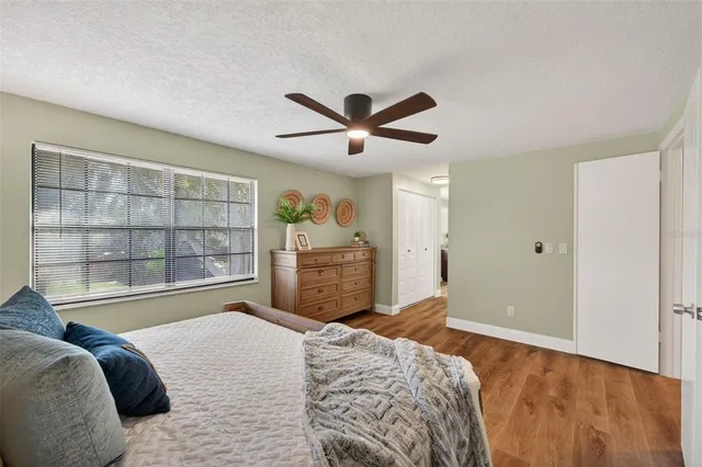 $435,000 | 520 Wynnwood Drive, Brandon, FL 33511