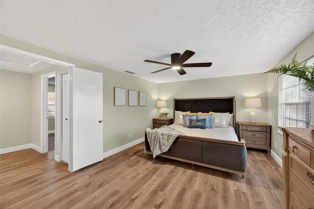 $435,000 | 520 Wynnwood Drive, Brandon, FL 33511