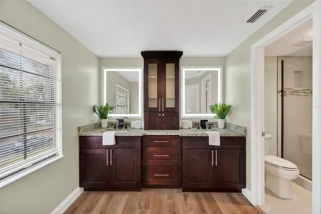 $435,000 | 520 Wynnwood Drive, Brandon, FL 33511