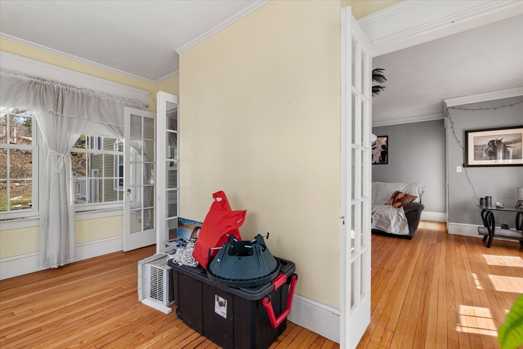 85 Narragansett Street Springfield, MA 01107 - Photo 23 of 42