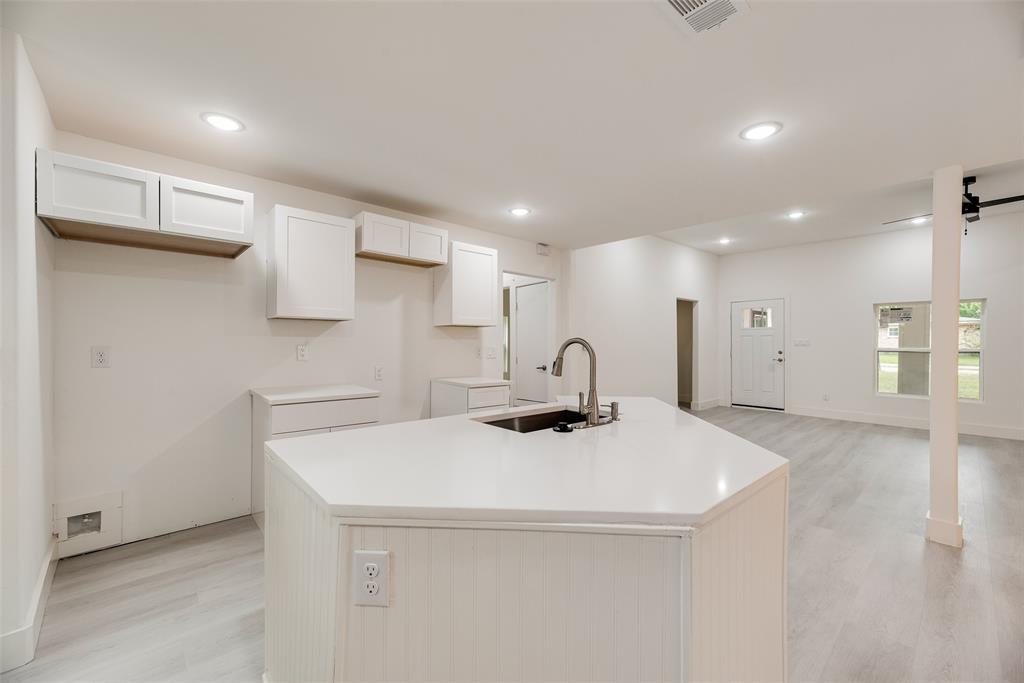 302 Newsom Road Mesquite, TX 75149 - Photo 10 of 34