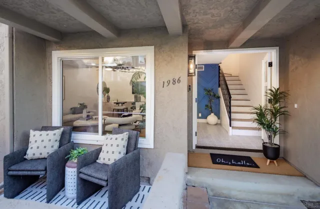 $1,349,000 | 1986 Azure Way, Encinitas, CA 92024