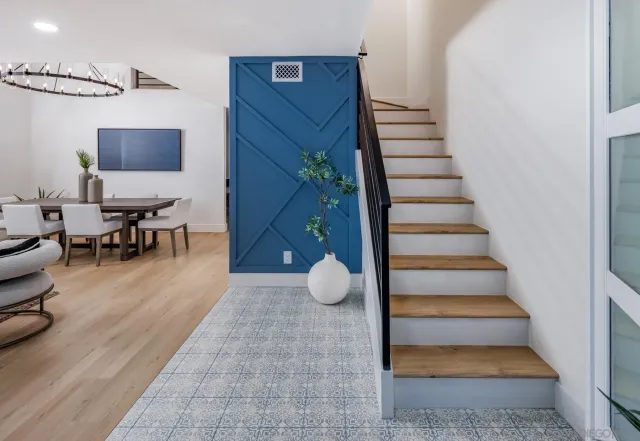 $1,349,000 | 1986 Azure Way, Encinitas, CA 92024