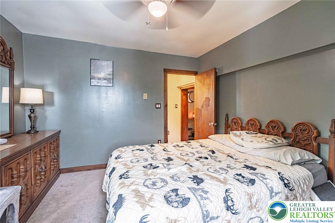 2015 Leithsville Road Hellertown, PA 18055 - Photo 22 of 41