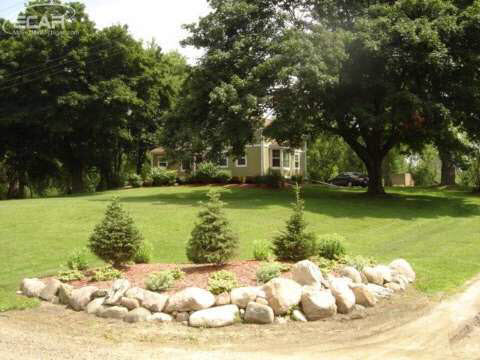 7548 Garrison Road Durand, MI 48429 - Photo 2 of 34 20443426-1.JPG