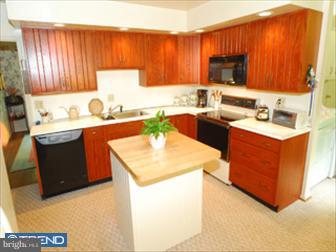 755 Mancill Road Wayne, PA 19087 - Photo 3 of 6