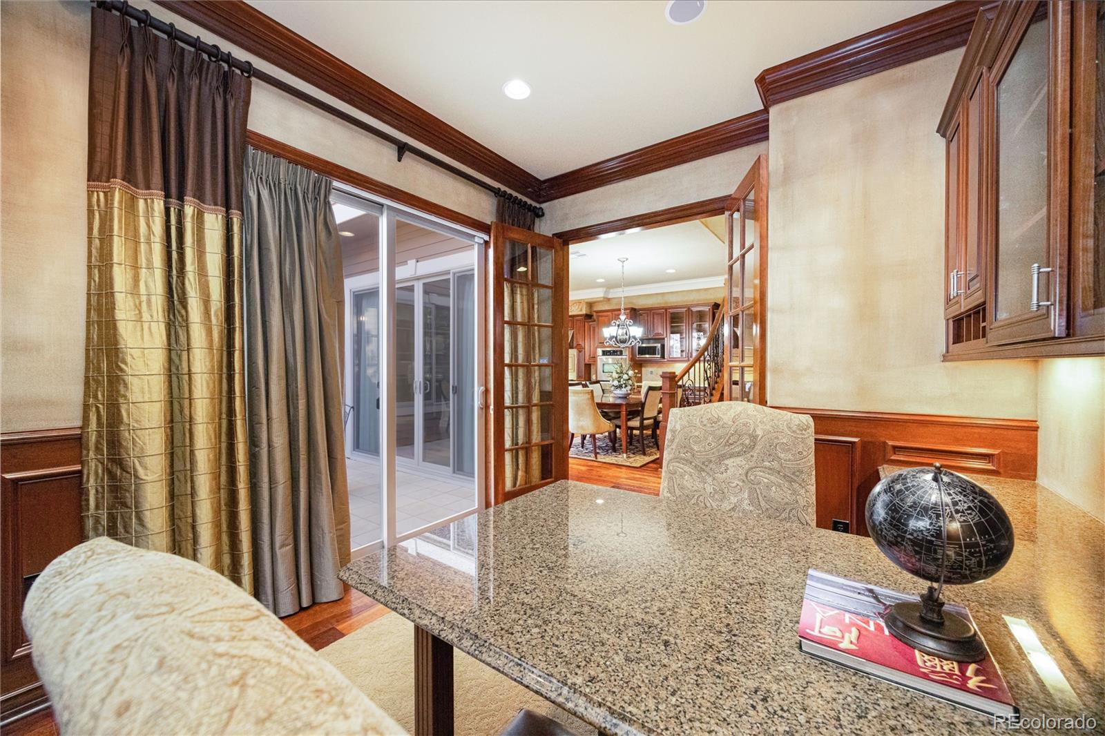 9132 Mornington Way Lone Tree, CO 80124 - Photo 15 of 44 a living room with furniture