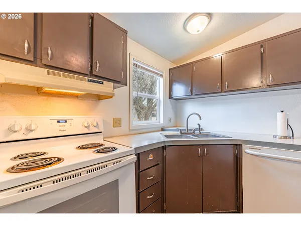 $85,000 | 87860 Territorial Highway, Veneta, OR 97487