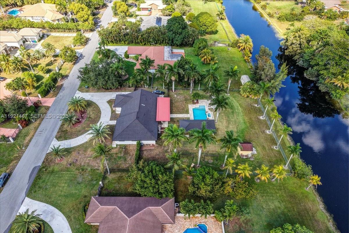 3801 Southwest 141st Avenue Miramar, FL 33027 - Photo 87 of 99