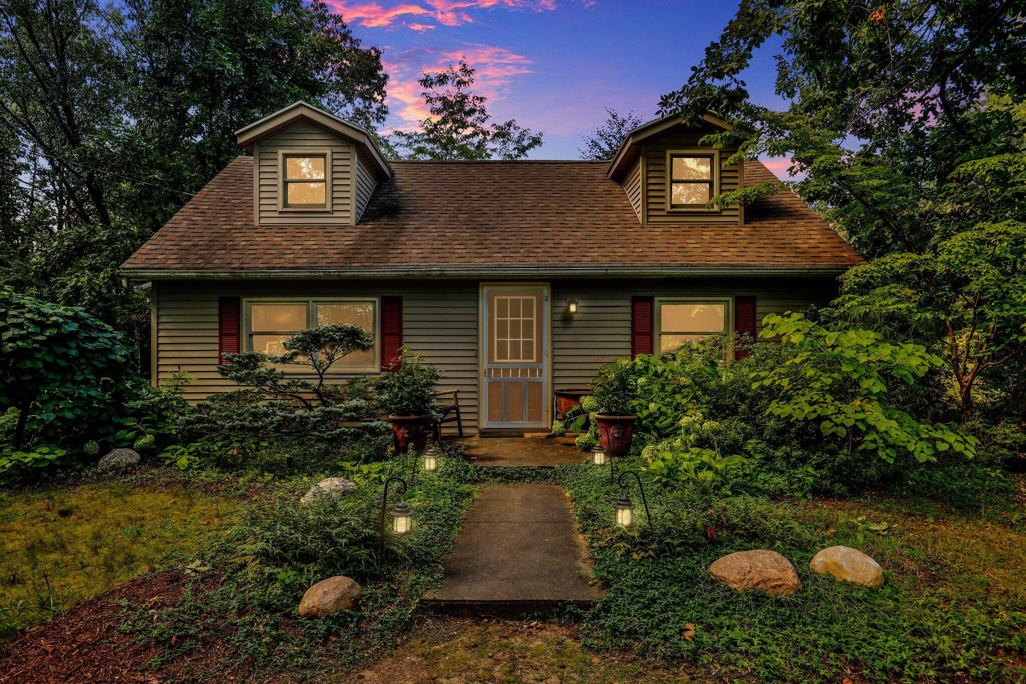 15510 Webster Road Bath, MI 48808 - Photo 4 of 51 16-web-or-mls-Open Ended Media-16