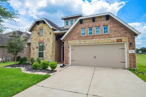 $344,500 | 2227 Leonetti Lane, Rosenberg, TX 77471