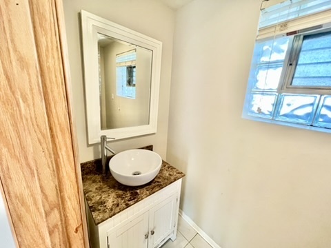 2109 Magnolia Road Homewood, IL 60430 - Photo 7 of 18