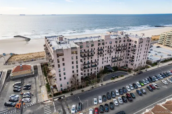 $19,500 | 100 West Broadway, Unit 7F, Long Beach, NY 11561
