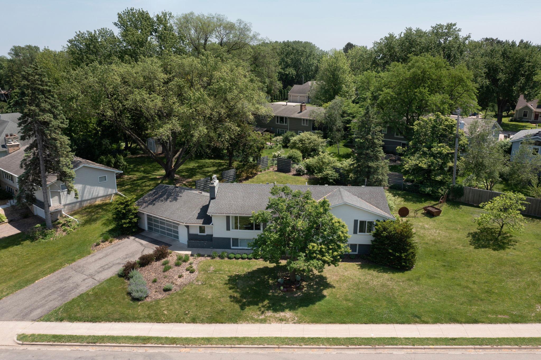 6725 Valley View Road Edina, MN 55439 - Photo 40 of 40