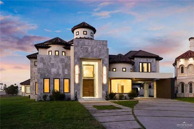 $8,700 | 1000 Travis Street, Mission, TX 78572