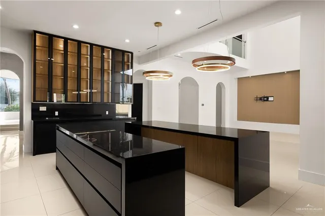 $8,700 | 1000 Travis Street, Mission, TX 78572