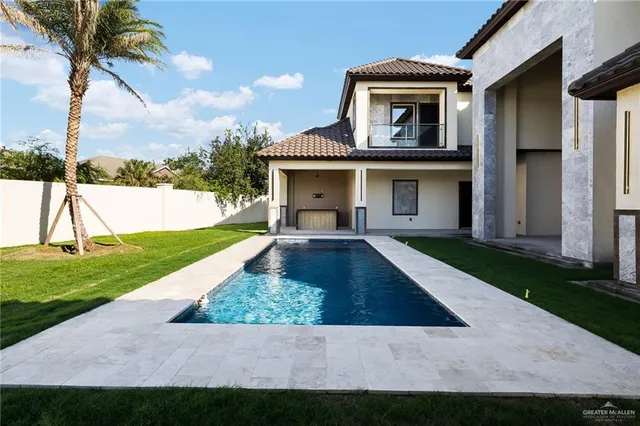 $8,700 | 1000 Travis Street, Mission, TX 78572