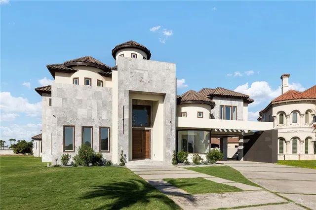 $8,700 | 1000 Travis Street, Mission, TX 78572