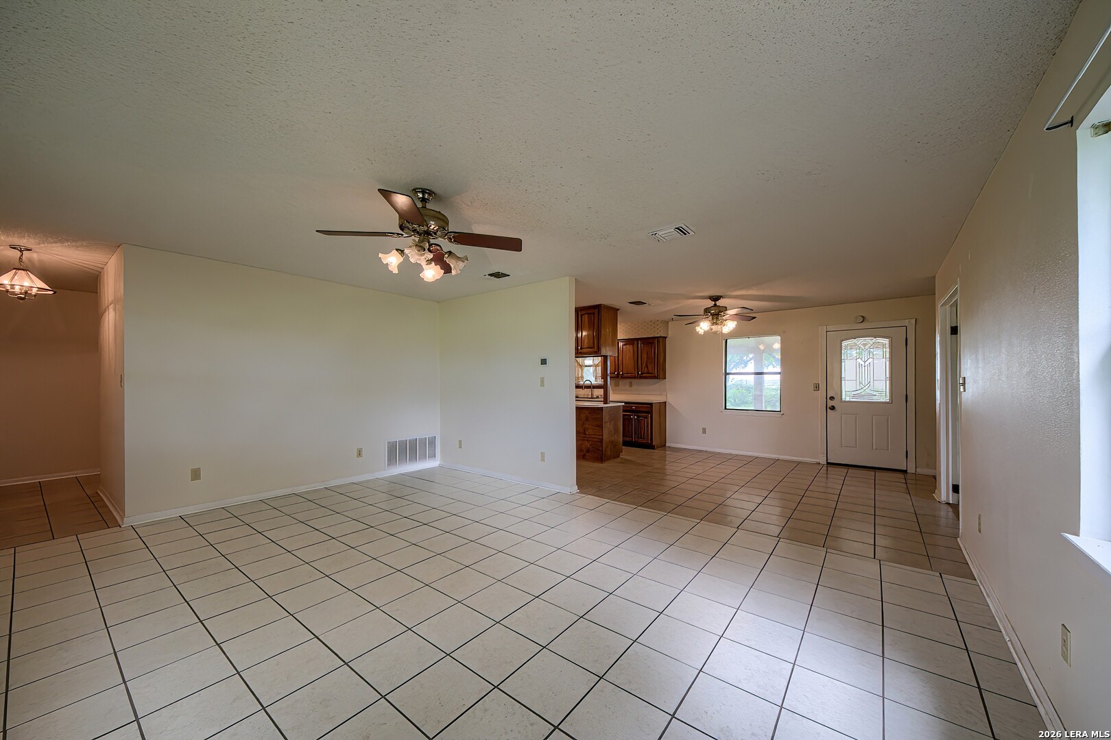 900 North Graytown Road St. Hedwig, TX 78152 - Photo 19 of 47