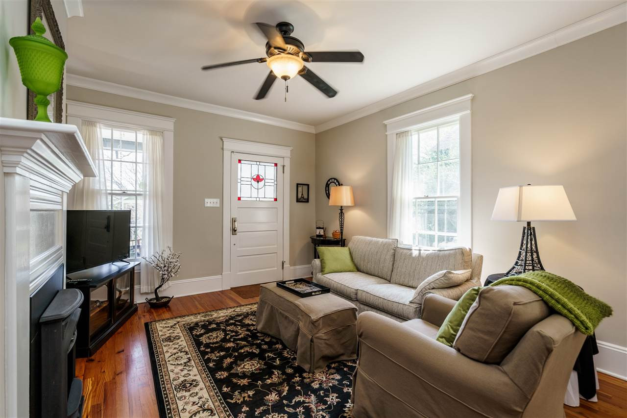 617 Elm Street Raleigh, NC 27604 - Photo 5 of 26 Photo 5