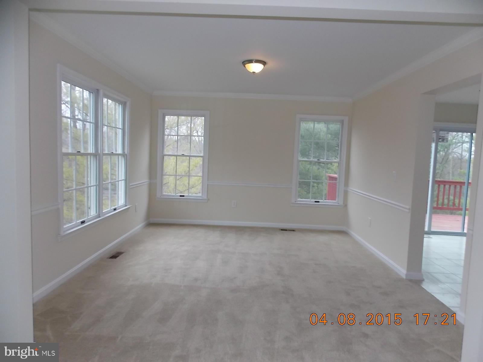 3821 Endicott Place Springdale, MD 20721 - Photo 9 of 22 Dining Room