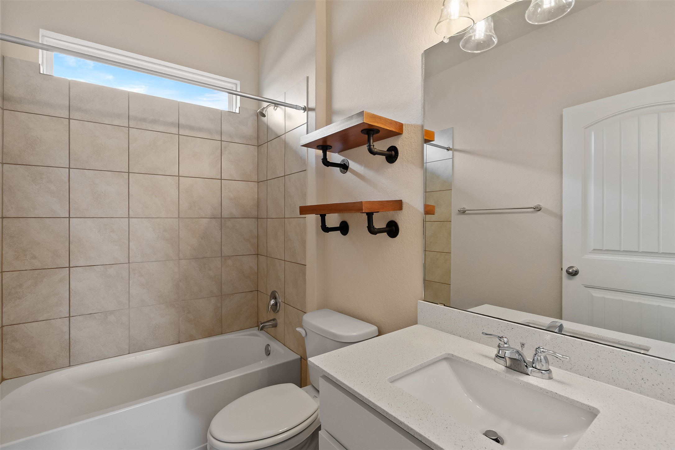 4125 Buffalo Ford Road Georgetown, TX 78628 - Photo 17 of 28 Bathroom with vanity and bathing tub / shower combination