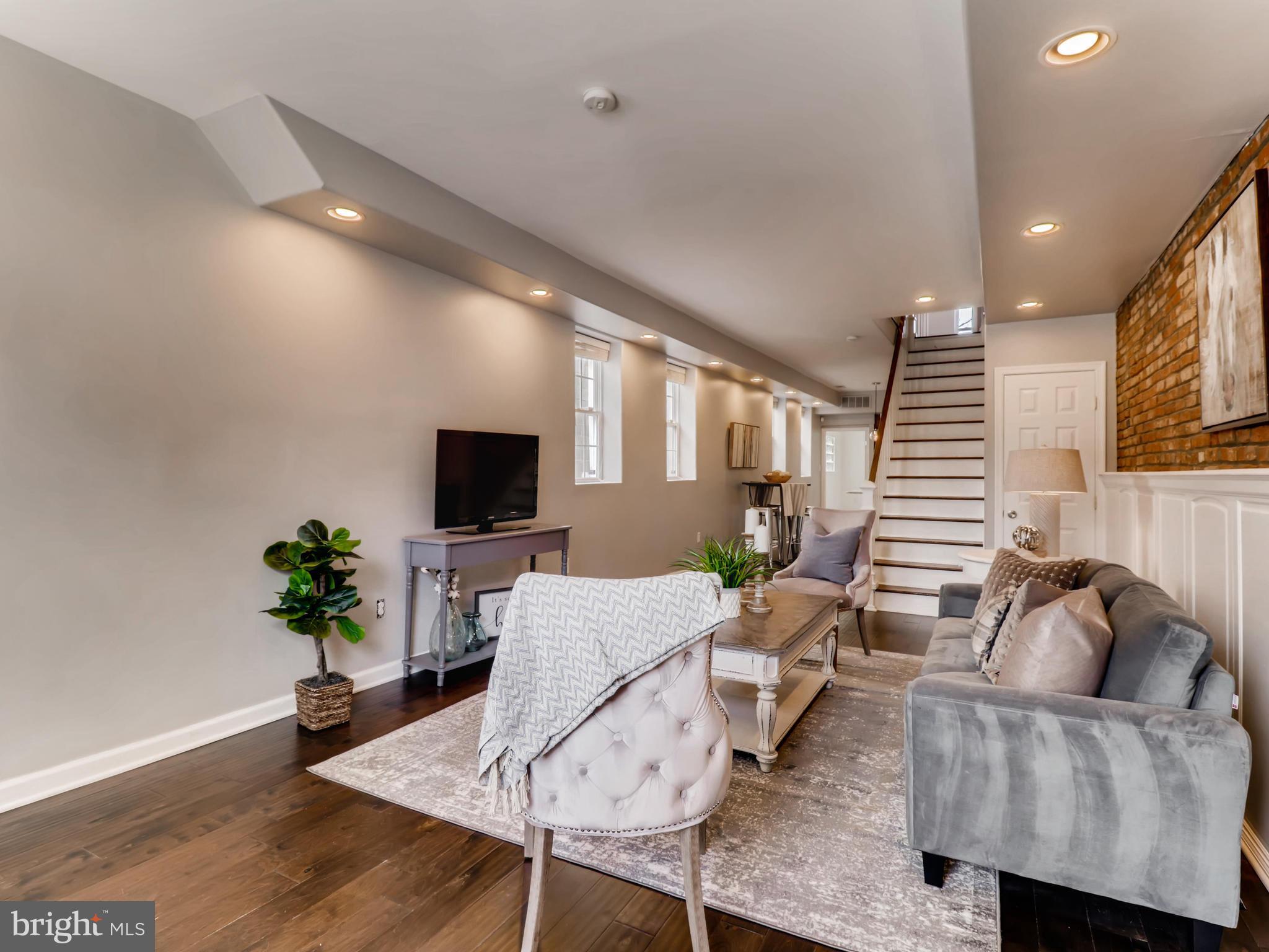 801 South Rose Street Baltimore, MD 21224 - Photo 5 of 34