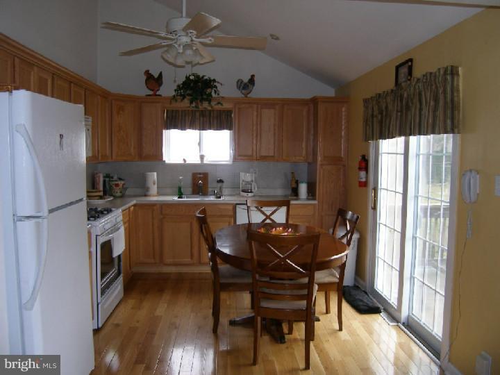 109 Green Ridge Road Voorhees, NJ 08043 - Photo 6 of 13