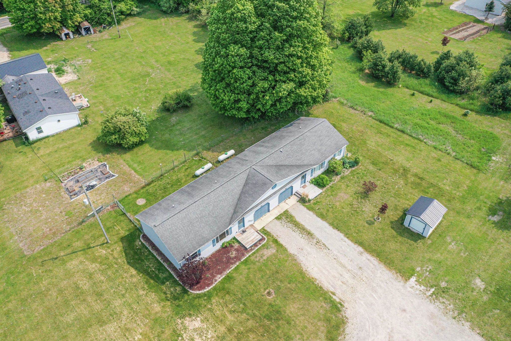 200-202 Hassle Road Buckley, MI 49620 - Photo 44 of 51