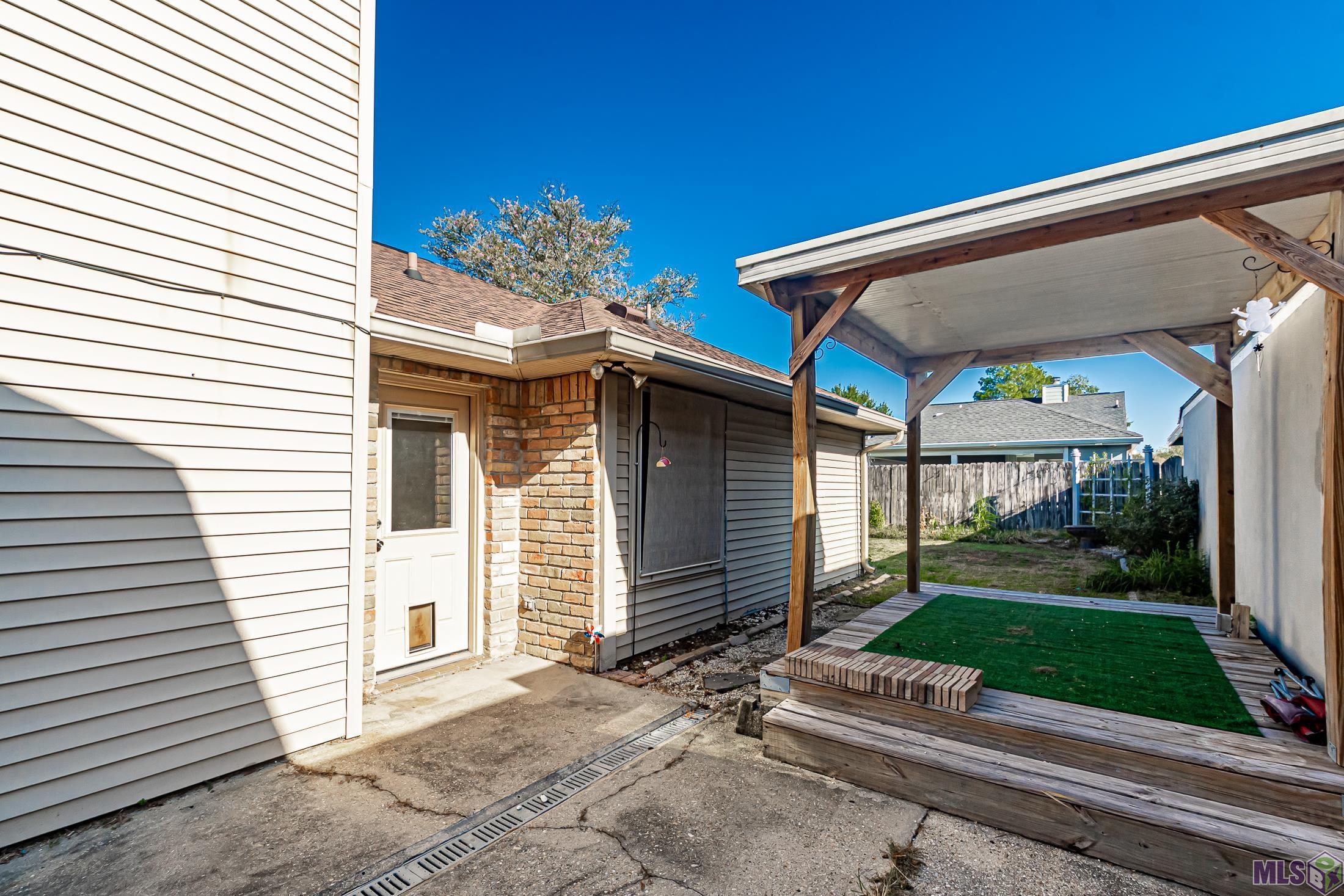 2069 Deer Ridge Avenue Baton Rouge, LA 70816 - Photo 16 of 18 Gallery Image 16