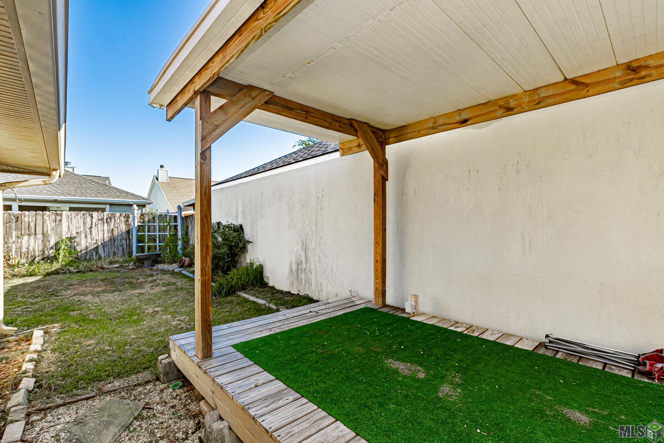 2069 Deer Ridge Avenue Baton Rouge, LA 70816 - Photo 17 of 18 Gallery Image 17
