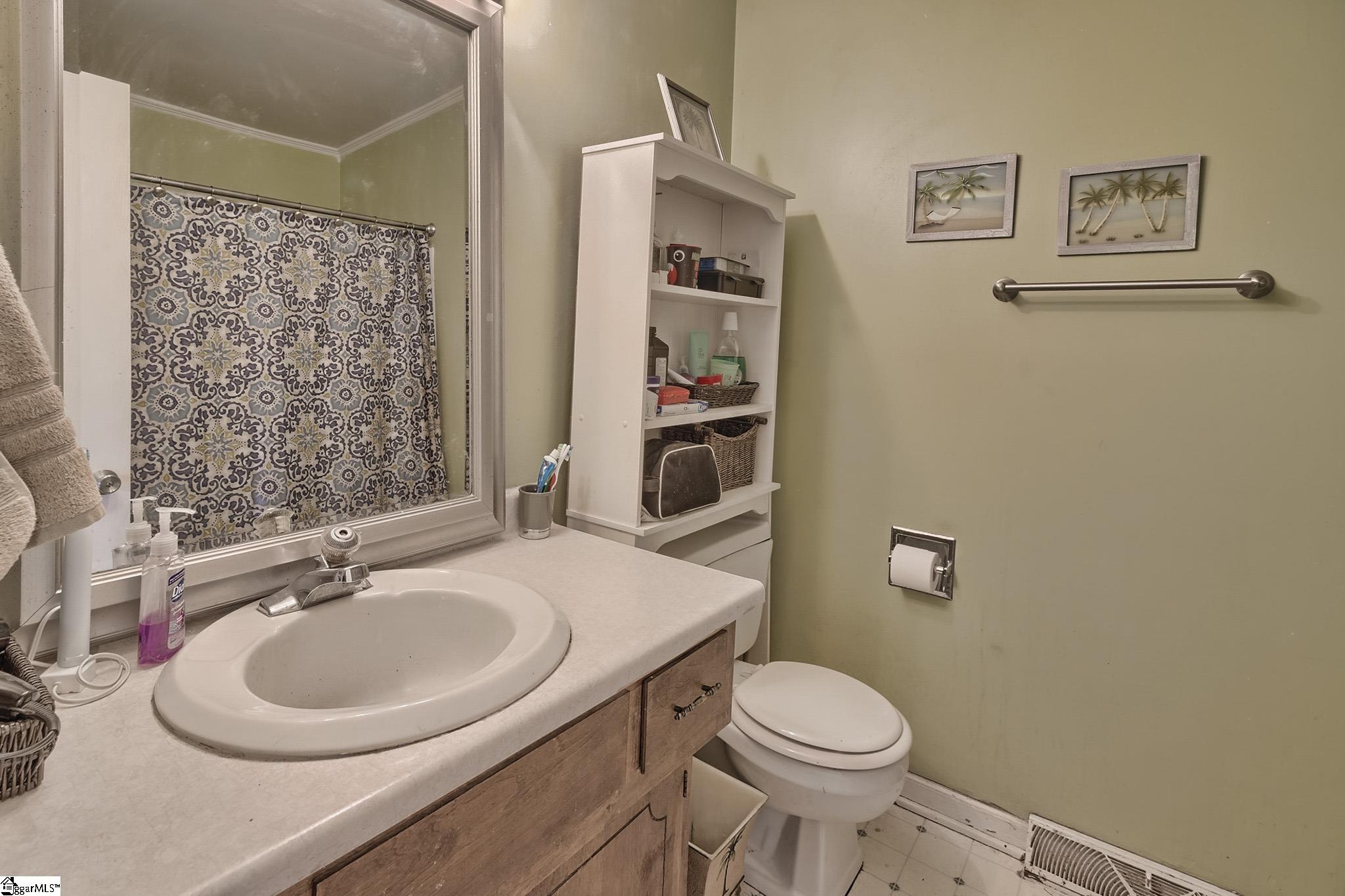 520 Longview Terrace Greer, SC 29650 - Photo 13 of 15 Gallery Image 13
