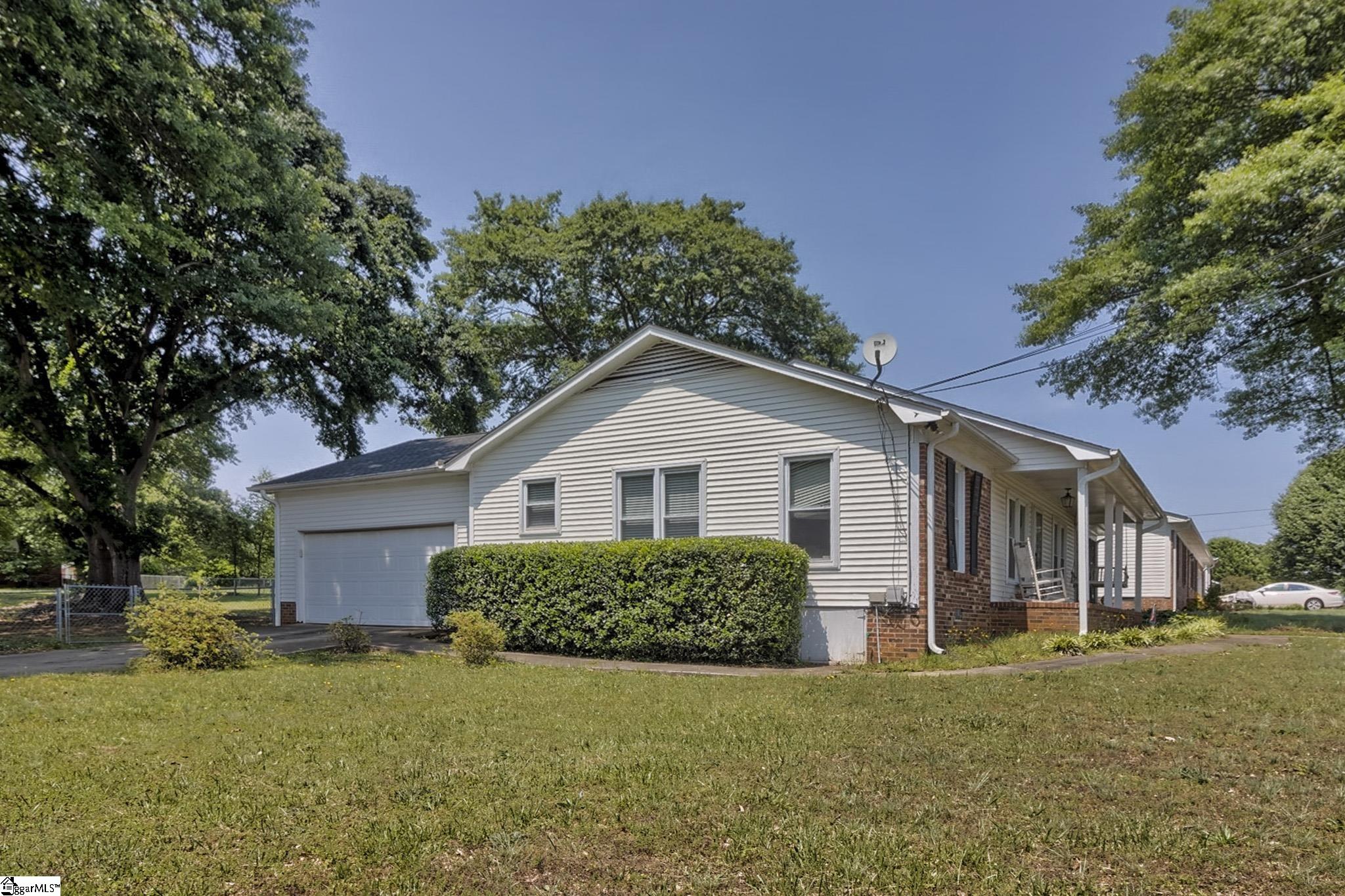 520 Longview Terrace Greer, SC 29650 - Photo 14 of 15 Gallery Image 14