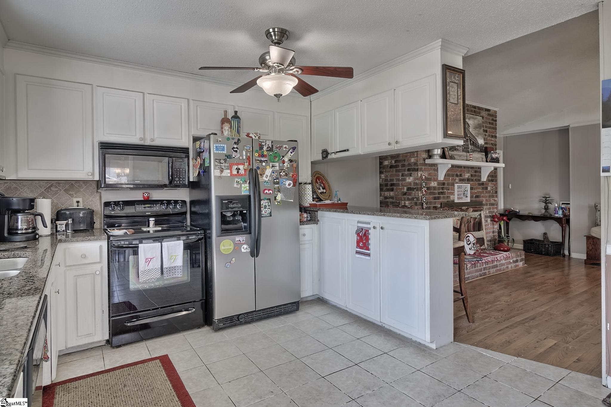 520 Longview Terrace Greer, SC 29650 - Photo 5 of 15 Gallery Image 5