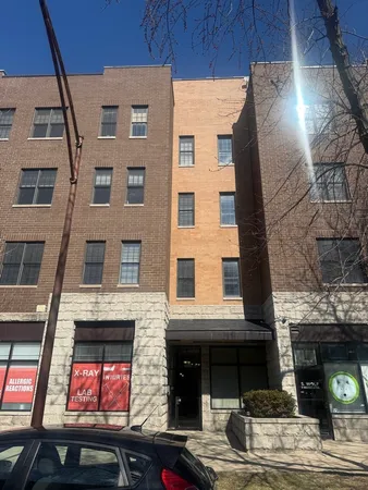 $3,000 | 2338 West Morse Avenue, Unit 2A, Chicago, IL 60645