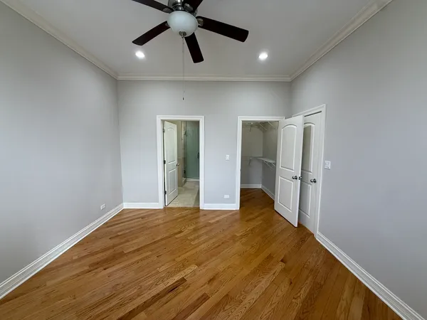 $3,000 | 2338 West Morse Avenue, Unit 2A, Chicago, IL 60645