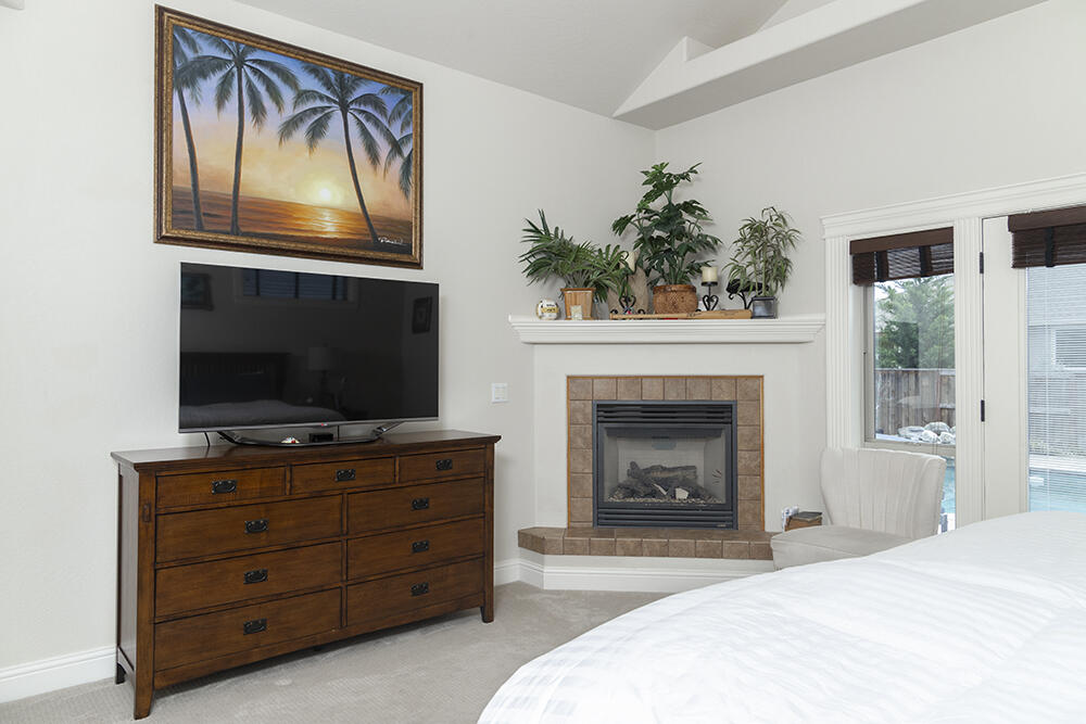 964 Pumpkin Ridge Eagle Point, OR 97524 - Photo 19 of 54 17