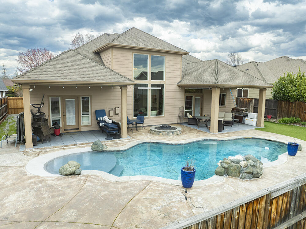 964 Pumpkin Ridge Eagle Point, OR 97524 - Photo 49 of 54 47