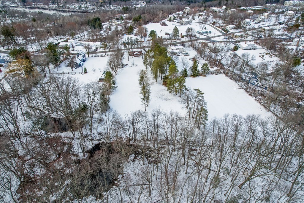 465 River Road Tewksbury, MA 01876 - Photo 31 of 33 Gallery Image 31