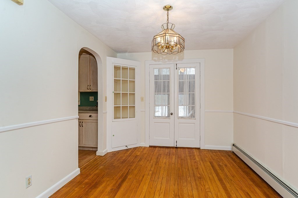 465 River Road Tewksbury, MA 01876 - Photo 9 of 33 Gallery Image 9