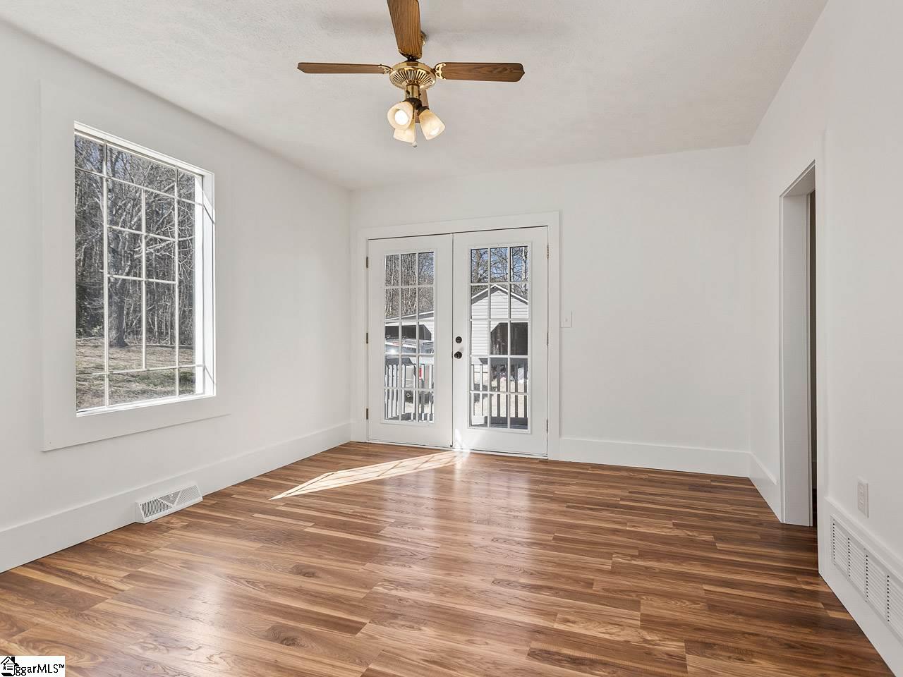 5401 Locust Hill Road Travelers Rest, SC 29690 - Photo 8 of 24 Gallery Image 8