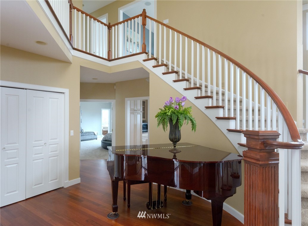 23328 Jefferson Point Road Northeast Kingston, WA 98346 - Photo 15 of 25 Gallery Image 15