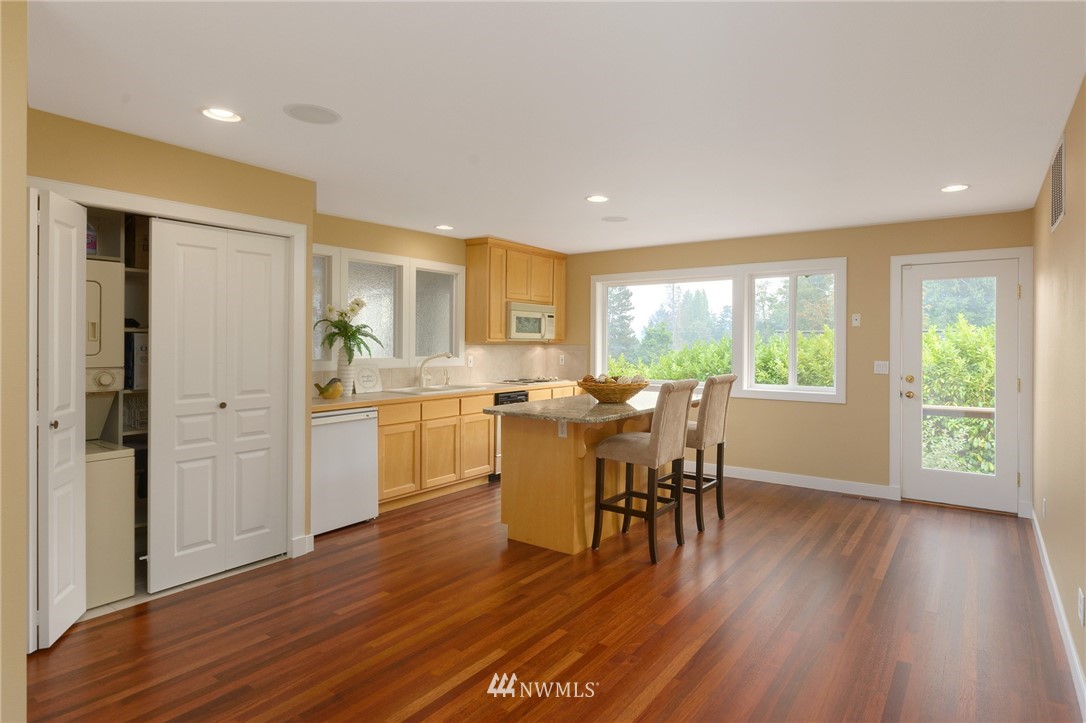 23328 Jefferson Point Road Northeast Kingston, WA 98346 - Photo 20 of 25 Gallery Image 20