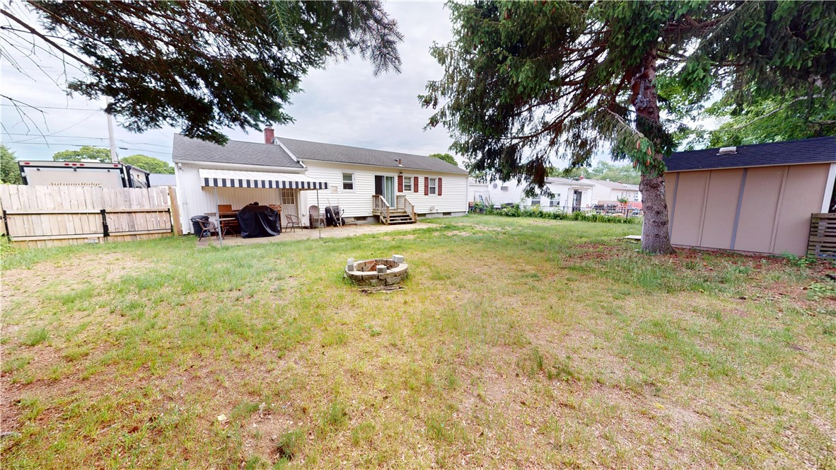 27 Amherst Road Warwick, RI 02889 - Photo 15 of 43